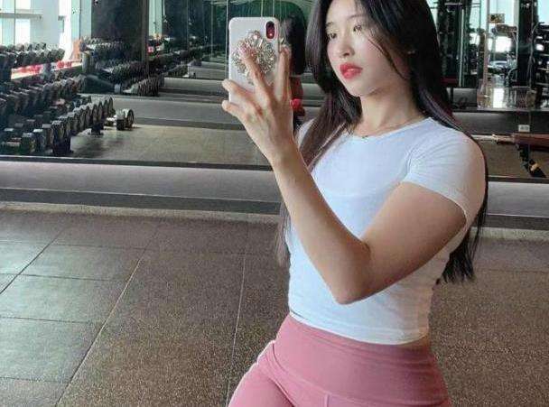 香港财神爷图库总站截图0